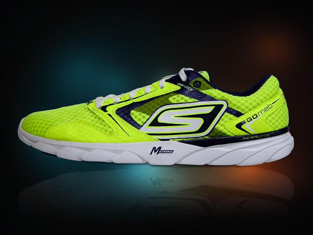 entdecken sie die neueste running gear 2025 kollektion – innovative laufschuhe, atmungsaktive kleidung und high-tech-zubehör für ihr perfektes lauftraining.