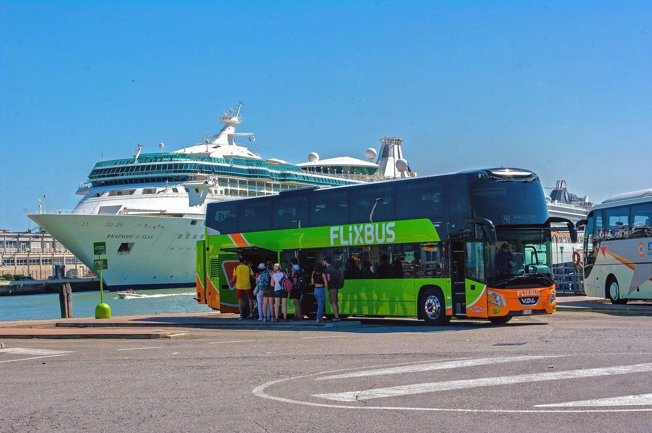 entdecken sie die welt mit flixbus! bequem und erschwinglich reisen, mit zahlreichen destinationen in europa. planen sie ihre reise noch heute und genießen sie den komfort unserer modernen busse.