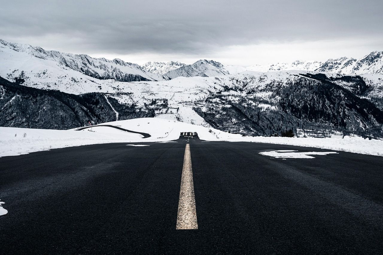 ein pilotprojekt ist ein erster testlauf, der dazu dient, konzepte und methoden in kleinem maßstab zu überprüfen, bevor sie vollständig implementiert werden.