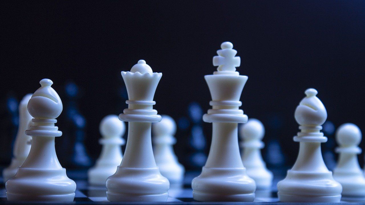 entdecken sie die schlüsselkompetenzen und strategien für effektive bildungsführung. erfahren sie, wie führungskräfte im bildungsbereich veränderungen fördern und das lernen der schüler verbessern können.