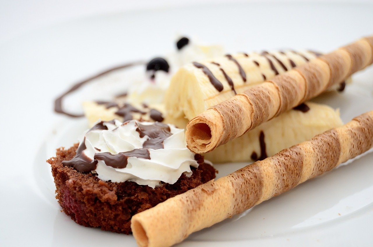 entdecken sie die köstliche welt der deutschen desserts! von traditionellem black forest cake bis hin zu leckeren apfelstrudel, lassen sie sich von klassischen rezepten und modernen variationen verführen. perfekt für jede gelegenheit!