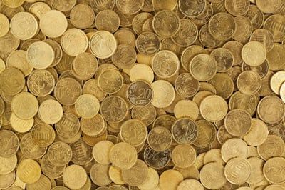 Finanzen verwalten: 7 praktische Tipps für den Alltag 2026
