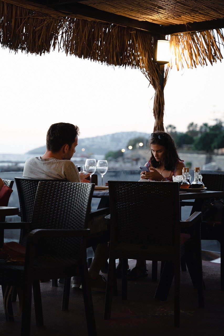 entdecken sie unser benefit dinner – ein einzigartiges erlebnis, das feine küche mit wohltätigen zwecken verbindet. genießen sie exquisite gerichte, während sie gleichzeitig einen positiven beitrag leisten. seien sie teil einer besonderen nacht voller genuss und solidarität.