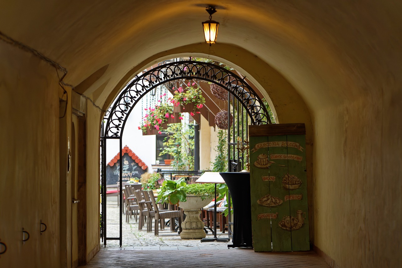 genießen sie das außergewöhnliche erlebnis des al fresco dining, wo köstliche gerichte in einer einzigartigen, offenen umgebung serviert werden. perfekt für gesellige abende und besondere anlässe im freien.