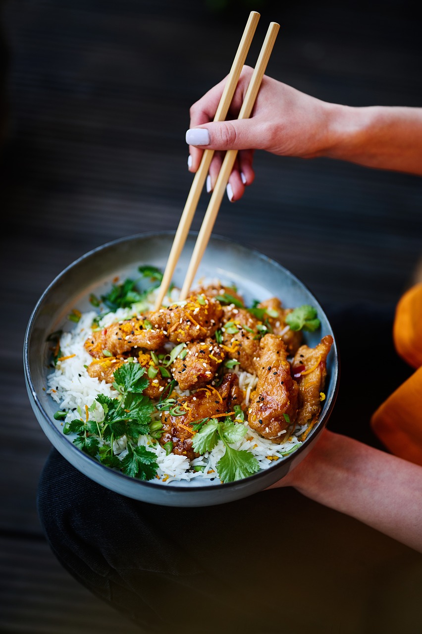 entdecken sie die köstliche vielfalt der asiatischen küche! von würzigen gerichten bis hin zu verführerischen desserts, erleben sie authentische aromen und traditionelle rezepte aus verschiedenen asiatischen ländern.