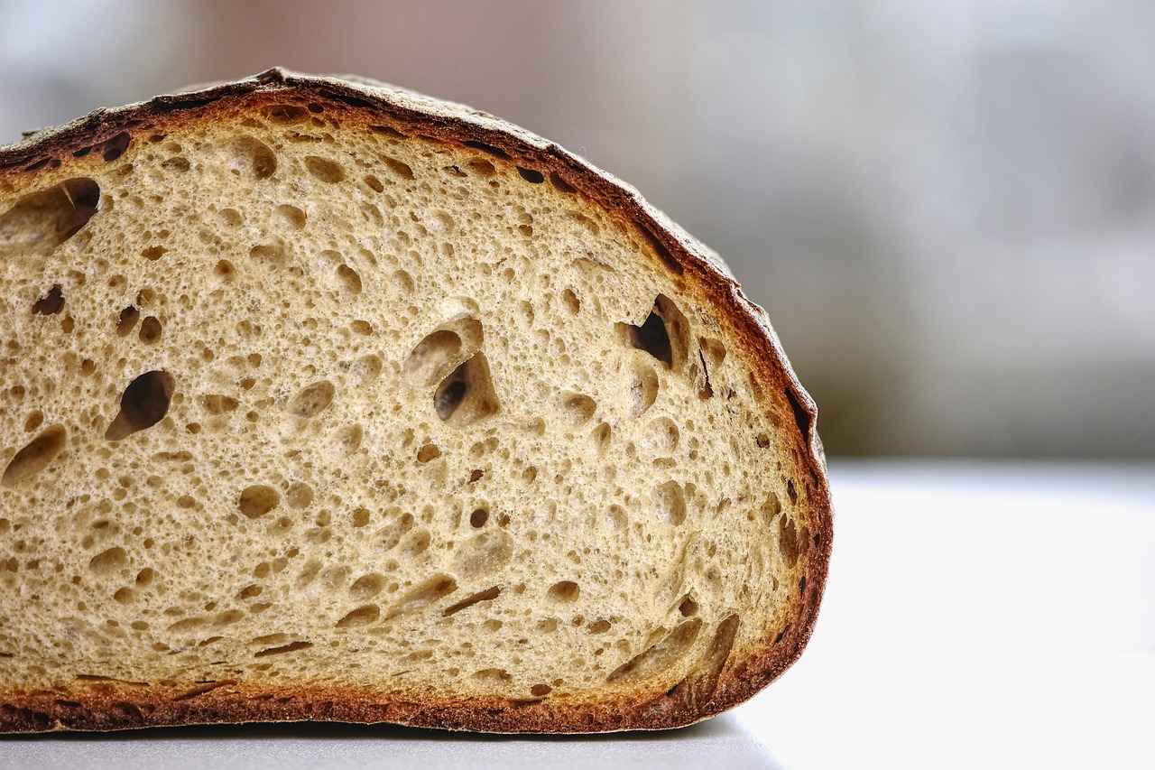 entdecken sie die köstliche vielfalt des deutschen brotes! von rustikalem sauerteig bis hin zu feinem weißbrot – erfahren sie alles über die traditionellen backtechniken und die besten zutaten, die das deutsche brot zu einem genuss machen.