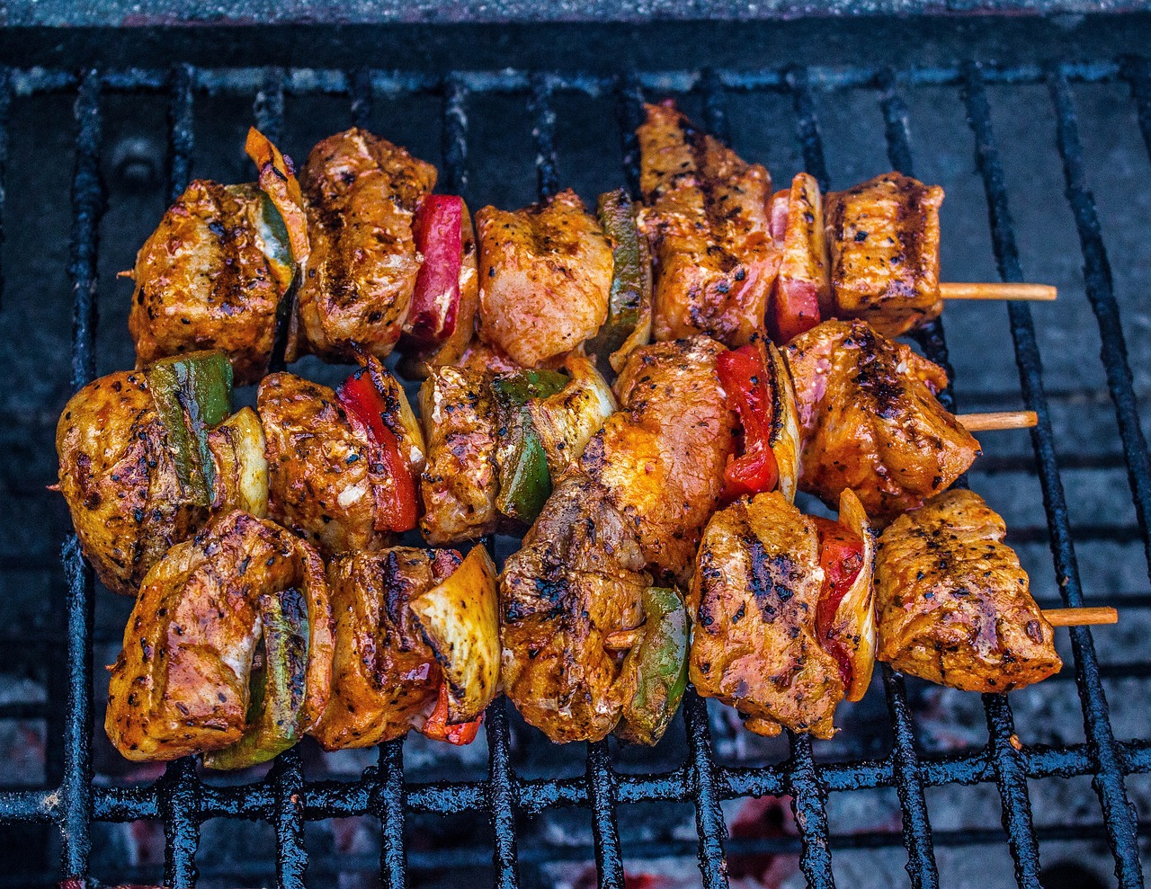 erleben sie das perfekte grillvergnügen mit unseren tipps, rezepten und grilltechniken für unvergessliche sommerabende und köstliche speisen im freien.