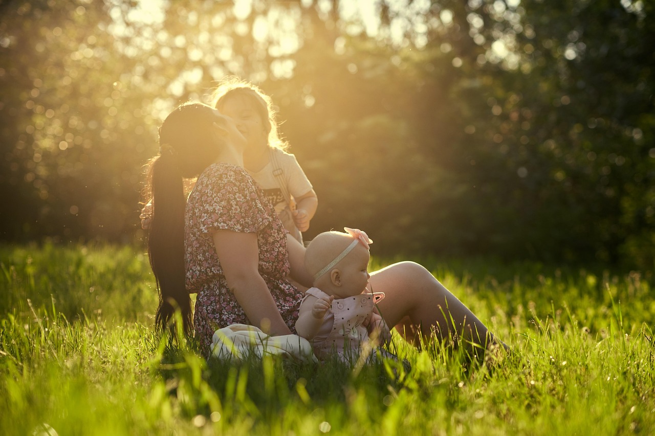 erfahren sie mehr über die vor- und nachteile der späten mutterschaft, die herausforderungen und freuden, die damit verbunden sind, sowie wertvolle tipps für werdende mütter, die sich später im leben für kinder entscheiden.