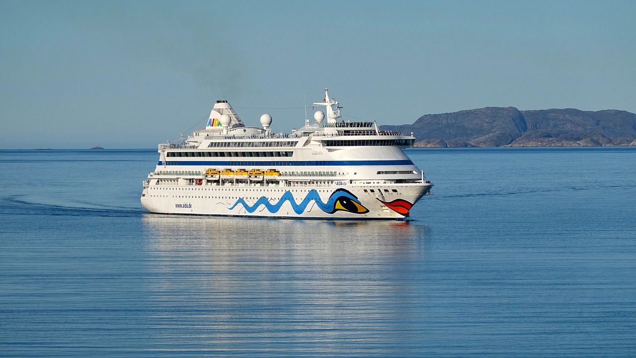 entdecken sie die welt der aida kreuzfahrten und genießen sie unvergessliche erlebnisse auf hoher see. reisen sie zu exotischen zielen, erleben sie erstklassigen service, köstliche gastronomie und zahlreiche freizeitaktivitäten an bord. machen sie ihren nächsten urlaub zu einem unvergesslichen abenteuer mit aida.