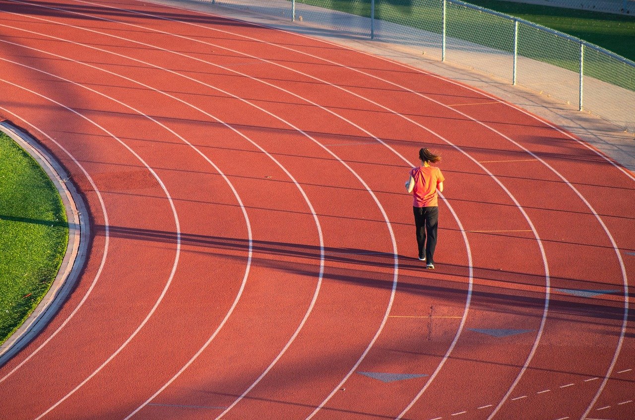 entdecken sie die besten tipps und tricks für das jogging in deutschland! erfahren sie, wie sie ihre ausdauer verbessern, die perfekte lauftechnik wählen und inspirierende strecken finden können, um ihr lauftraining zu optimieren.