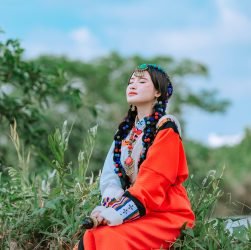 erleben sie die faszinierende welt der kulturellen fusion, wo verschiedene traditionen, farben und klänge aufeinandertreffen und eine einzigartige mischung aus kunst, musik und kulinarischen genüssen schaffen.