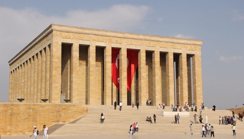 erfahren sie, wie notfallhilfe leben retten kann. unsere programme bieten schnelle unterstützung und ressourcen für betroffene von krisen und katastrophen. helfen sie uns, nachhaltige lösungen zu finden.