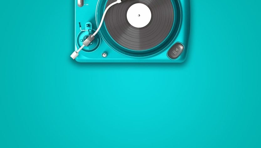 entdecken sie die welt der vinyl-schallplatten: von klassikern bis hin zu modernen hits, unsere auswahl bietet für jeden musikliebhaber etwas. erleben sie den warmen klang und die nostalgie der schallplatte neu!