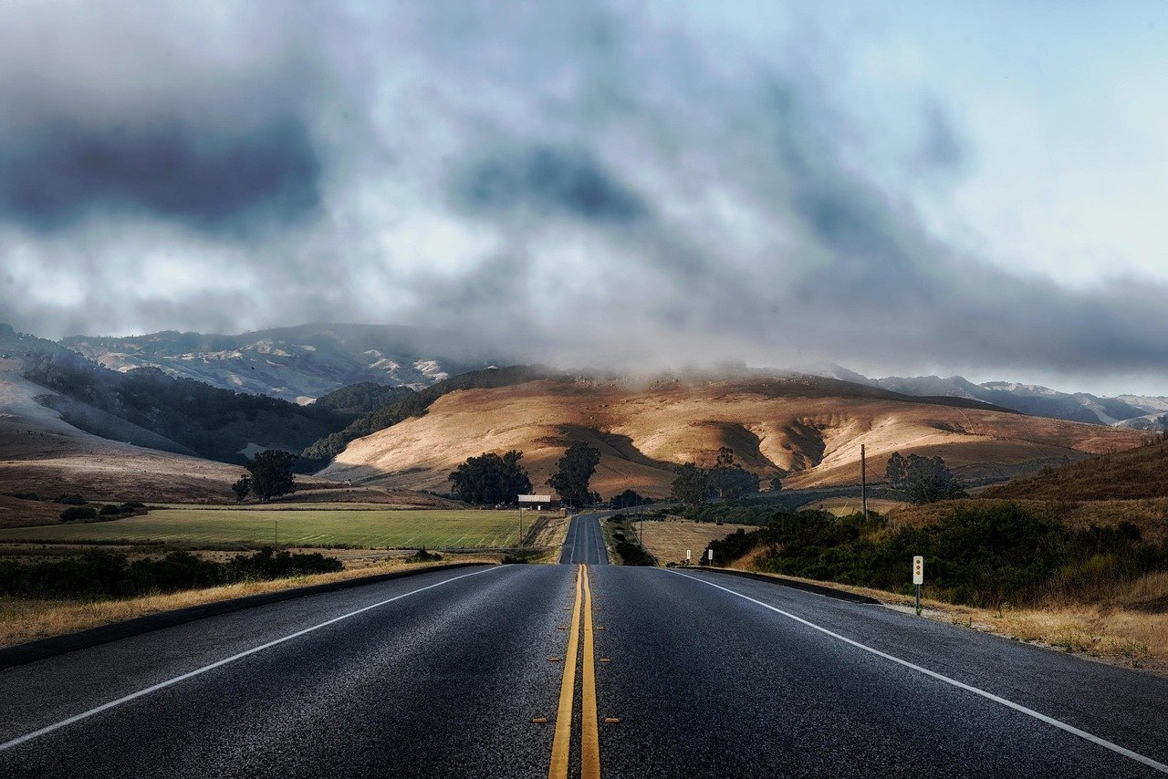 entdecken sie kalifornien, das sonnige paradies an der westküste der usa, bekannt für seine atemberaubenden strände, lebendige städte wie los angeles und san francisco, sowie seine beeindruckende natur, von den majestätischen redwood-wäldern bis zu den beeindruckenden nationalparks.