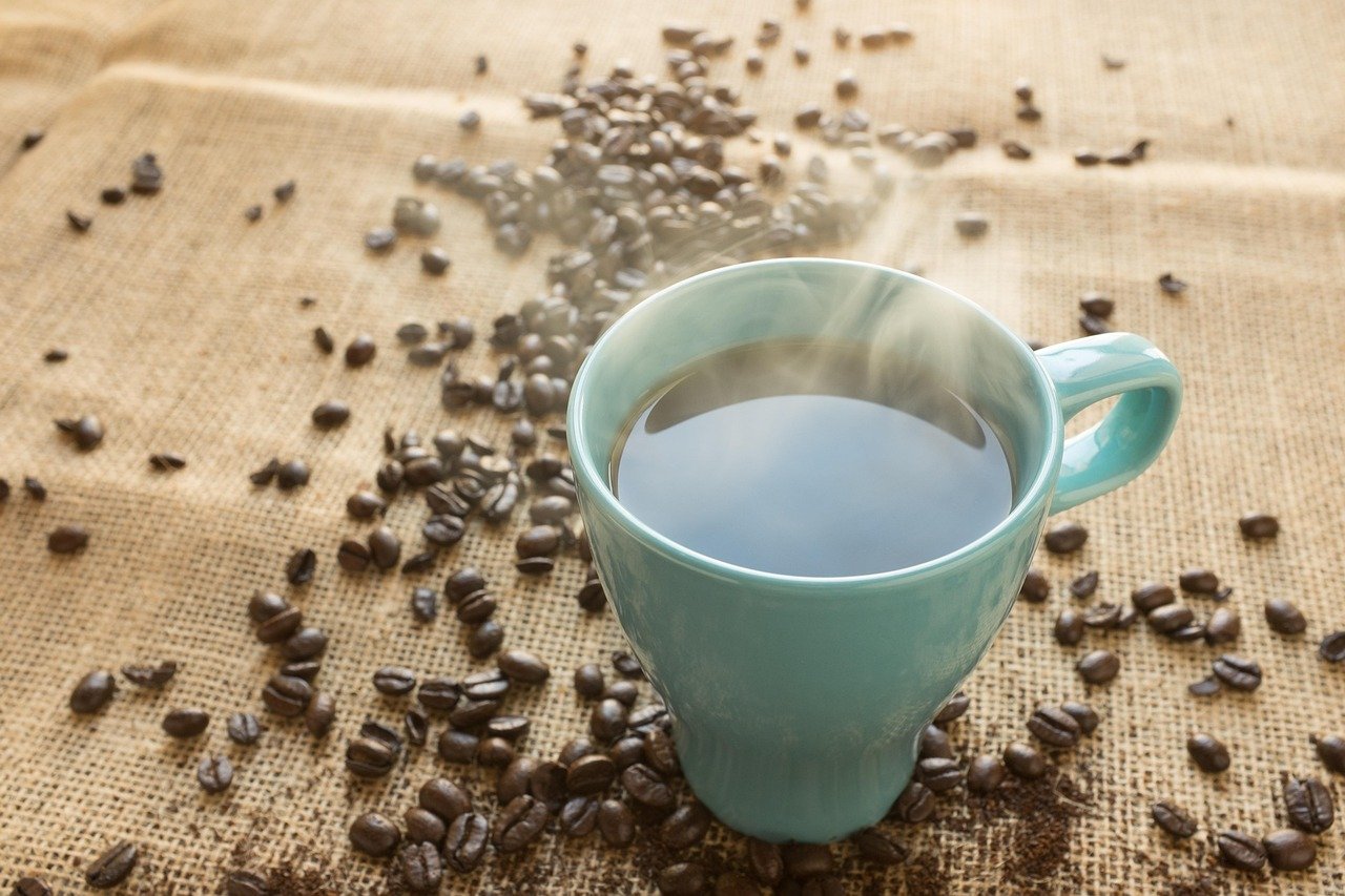 entdecken sie die faszinierende welt des kaffees: von aromatischen bohnen bis zu exquisiten brühmethoden. genießen sie eine tasse perfektes caffè, die ihre sinne verführt und ihnen neue energie für den tag schenkt.