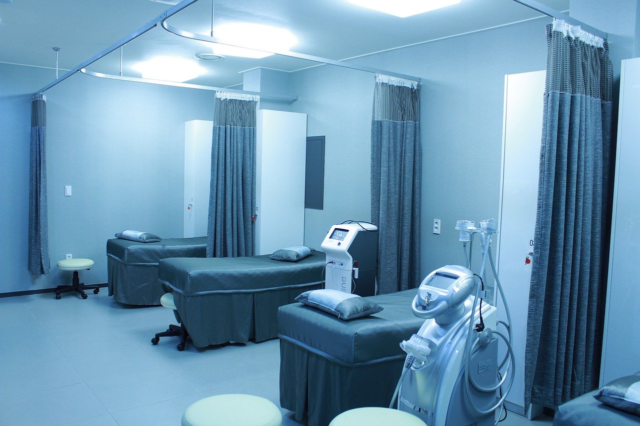 erfahren sie alles über die krankenhauskosten in deutschland: von den verschiedenen faktoren, die die preise beeinflussen, bis hin zu tipps zur kostenerstattung und zur optimalen vorbereitung auf ihren krankenhausaufenthalt.