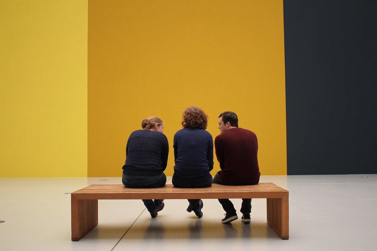 entdecken sie unsere interaktive ausstellung, die faszinierende erlebnisse und einzigartiges lernen bietet. tauchen sie ein in die welt der kunst und wissenschaft, wo sie durch multimediale installationen und spannende aktivitäten aktiv teilnehmen können.