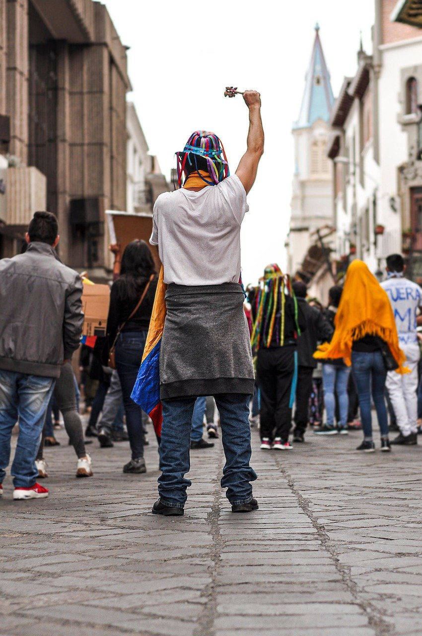 erfahren sie mehr über die aktuellen proteste, ihre ursachen, ziele und die auswirkungen auf die gesellschaft. bleiben sie informiert über die wichtigsten bewegungen und die stimmen, die weltweit gehört werden.