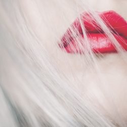 entdecken sie die neuesten trends und geheimnisse der schönheit. von make-up-tipps bis zu hautpflege-ratschlägen – alles, was sie für ihre schönheit brauchen, finden sie hier!