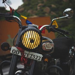 entdecken sie die freiheit des reisens mit einem unvergesslichen roadtrip. genießen sie atemberaubende landschaften, spannende abenteuer und unvergessliche erinnerungen auf der straße.