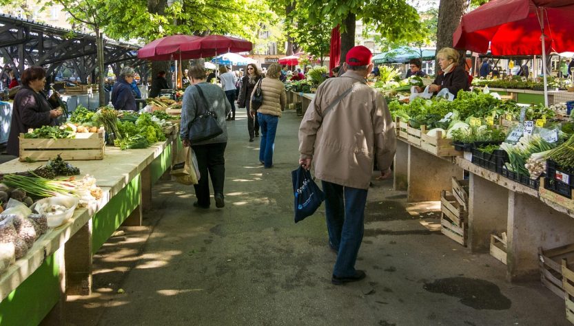 entdecken sie den französischen markt: eine faszinierende mischung aus kultur, gastronomie und einzigartigen produkten. tauchen sie ein in die welt der französischen köstlichkeiten und traditionellen handwerkskunst.