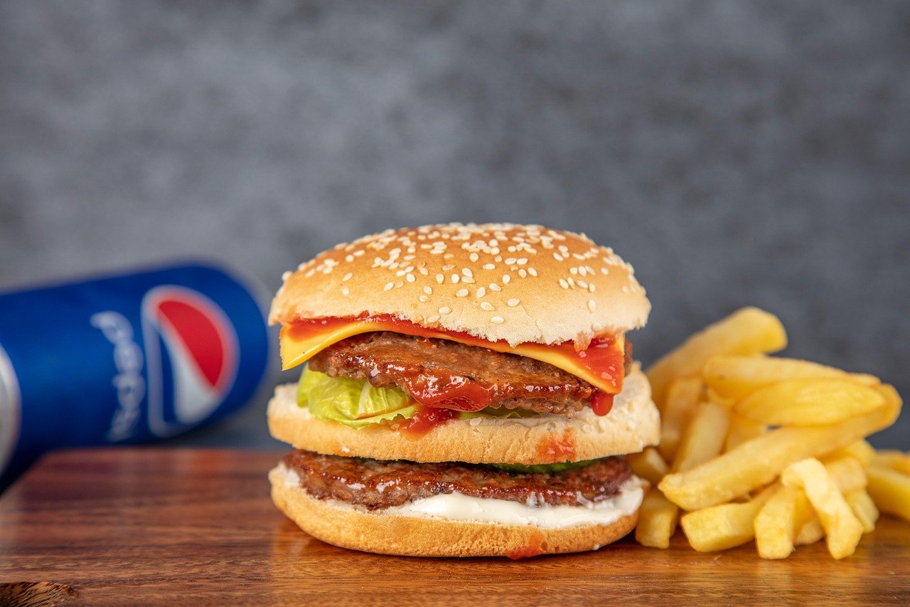 entdecken sie die burger king app – ihr perfekter begleiter für leckere angebote, exklusive gutscheine und die schnellste möglichkeit, ihre lieblingsburger zu bestellen. genießen sie ihr burger king erlebnis noch einfacher und bequemer!
