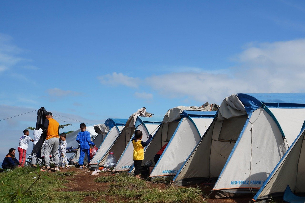 entdecken sie die freiheit des campings inmitten der natur! genießen sie unvergessliche abenteuer, atemberaubende landschaften und die perfekte auszeit im freien. ob im zelt, wohnmobil oder in einer gemütlichen hütte - ihr perfekter campingurlaub wartet auf sie.