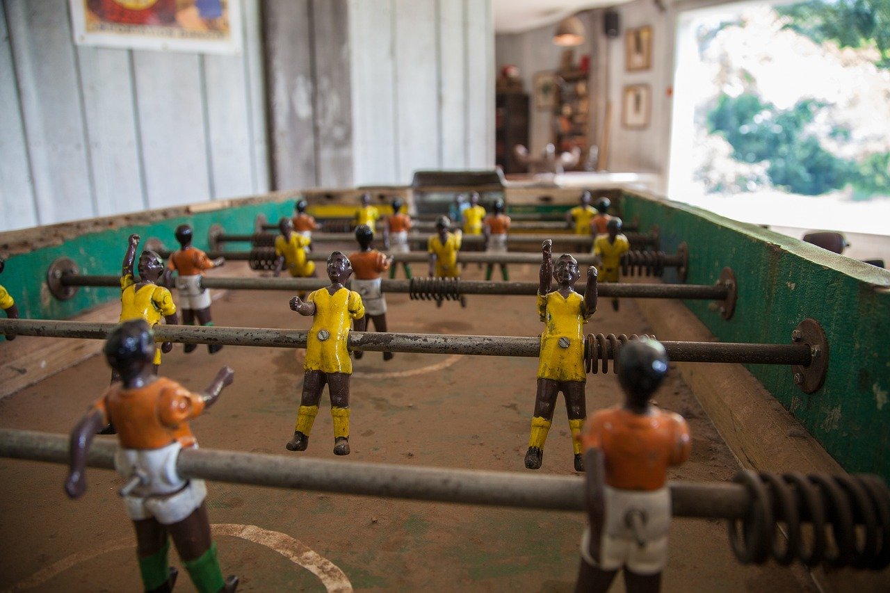 entdecken sie die faszinierende welt des tischfußballs! unsere umfassenden guides, tipps und tricks helfen ihnen, ihre fähigkeiten zu verbessern und spannende spiele zu genießen. ideal für anfänger und profis. spielen sie jetzt!
