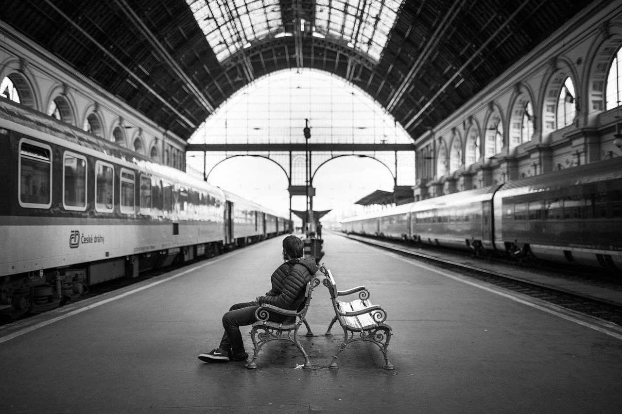 entdecken sie die besten restaurants in bahnhöfen: genießen sie köstliche speisen und getränke, während sie auf ihren zug warten. von schnellen snacks bis hin zu internationalen küchen – unsere auswahl bietet für jeden geschmack etwas!