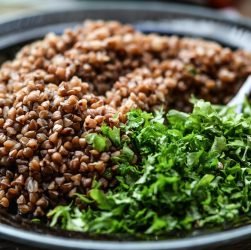 entdecken sie die vielfältige welt der pflanzlichen ernährung! erfahren sie alles über die vorteile und köstlichen möglichkeiten einer plant-based lebensweise – gesund, nachhaltig und voller geschmack.