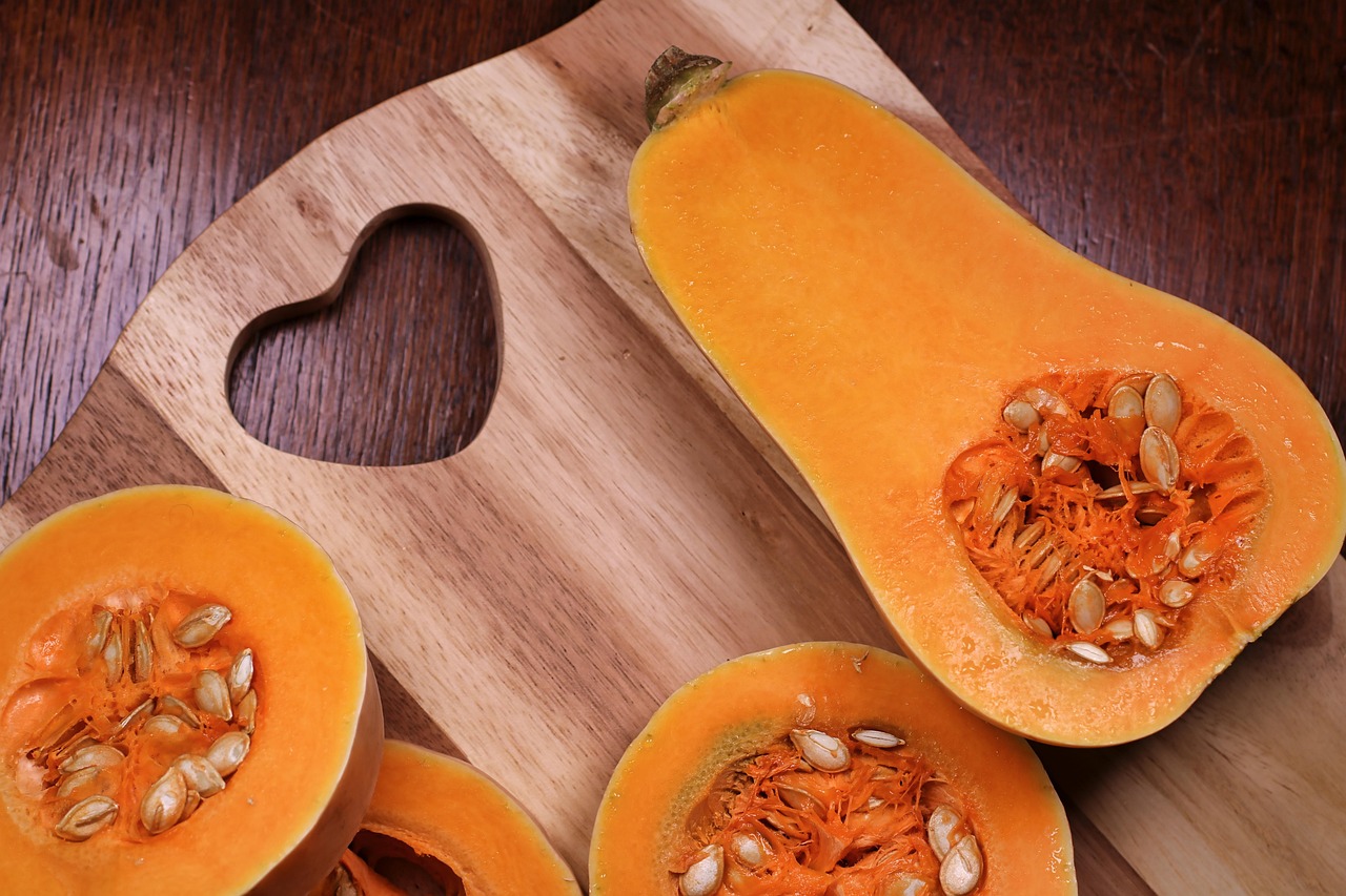 entdecken sie die vielfältigen vorteile von kürbiskernen: voller nährstoffe, ideal als snack, topping oder zutat für gesunde rezepte. jetzt mehr über verwendung und wirkung von pumpkin seeds erfahren!