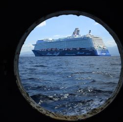 entdecken sie unvergessliche kreuzfahrten zu den schönsten destinationen der welt. genießen sie erstklassigen service, spannende ausflüge und entspannte momente an bord. jetzt ihre perfekte kreuzfahrt finden und buchen!