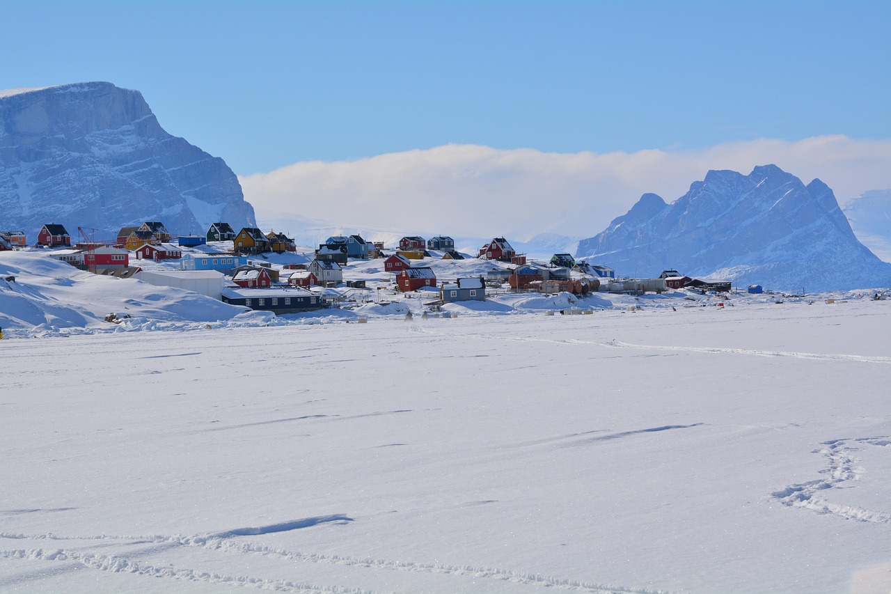 entdecken sie greenland – eine faszinierende insel mit atemberaubenden gletschern, spektakulären nordlichtern und einzigartiger arktischer natur. erfahren sie mehr über die kultur, sehenswürdigkeiten und abenteuerreisen in grönland.