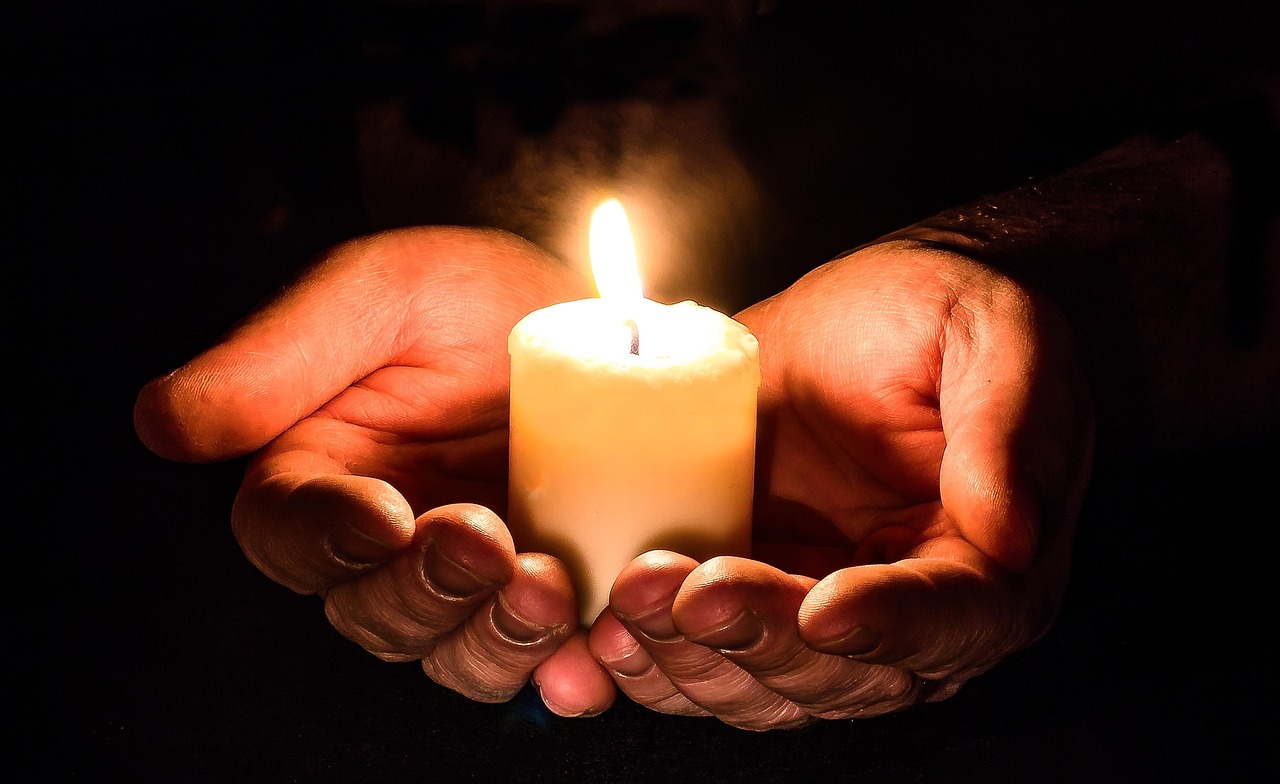 entdecken sie die welt der spiritualität: inspirierende wege zur inneren ruhe, persönlichem wachstum und tieferer verbindung mit sich selbst und dem universum. tipps, artikel und praktische anleitungen für ihre spirituelle reise.