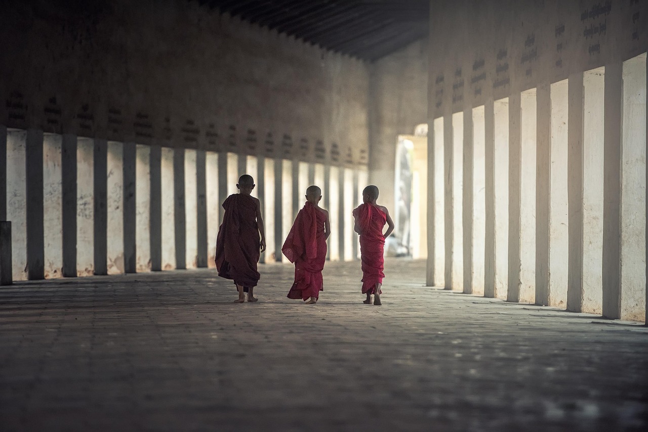 entdecken sie die bedeutung von traditionen, ihre ursprünge und ihren einfluss auf kultur und gesellschaft. erfahren sie, wie gelebte bräuche identität und gemeinschaft stärken.
