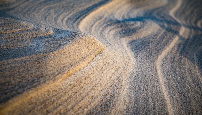 entdecken sie die faszinierende welt der sandkunst! erfahren sie alles über techniken, künstler und inspirierende sandkunstwerke. lassen sie sich von kreativen sandkreationen begeistern!