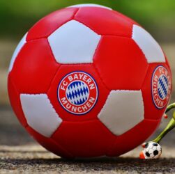 erleben sie unvergessliche stadionführungen! entdecken sie die geschichte, umkleideräume und exklusiven bereiche berühmter stadien bei spannenden tours. perfekt für fußballfans und neugierige.