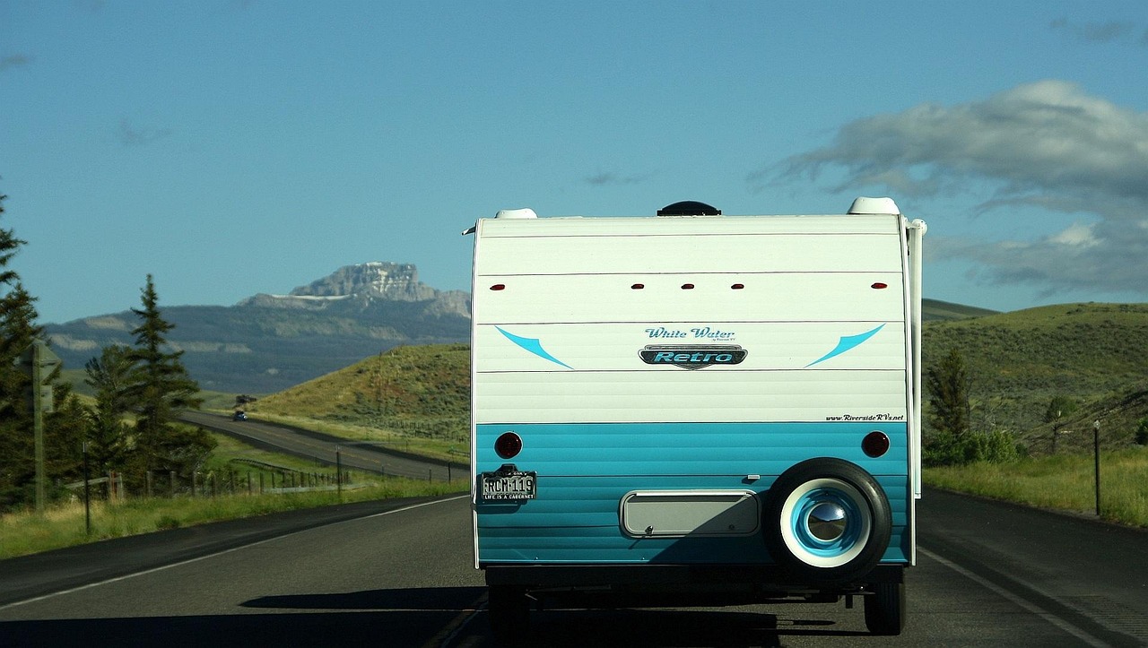 entdecken sie die freiheit des reisens mit einem caravan! finden sie tipps zur auswahl, kaufberatung und informationen zu den besten modellen für ihr nächstes abenteuer.