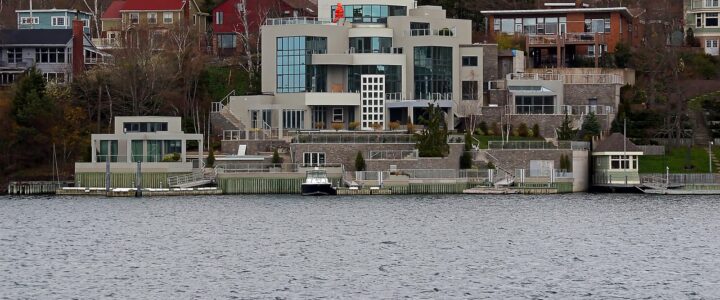 Die Deutschen im Überblick: Übermäßiger Konsum von Essen, Zigaretten und Alkohol