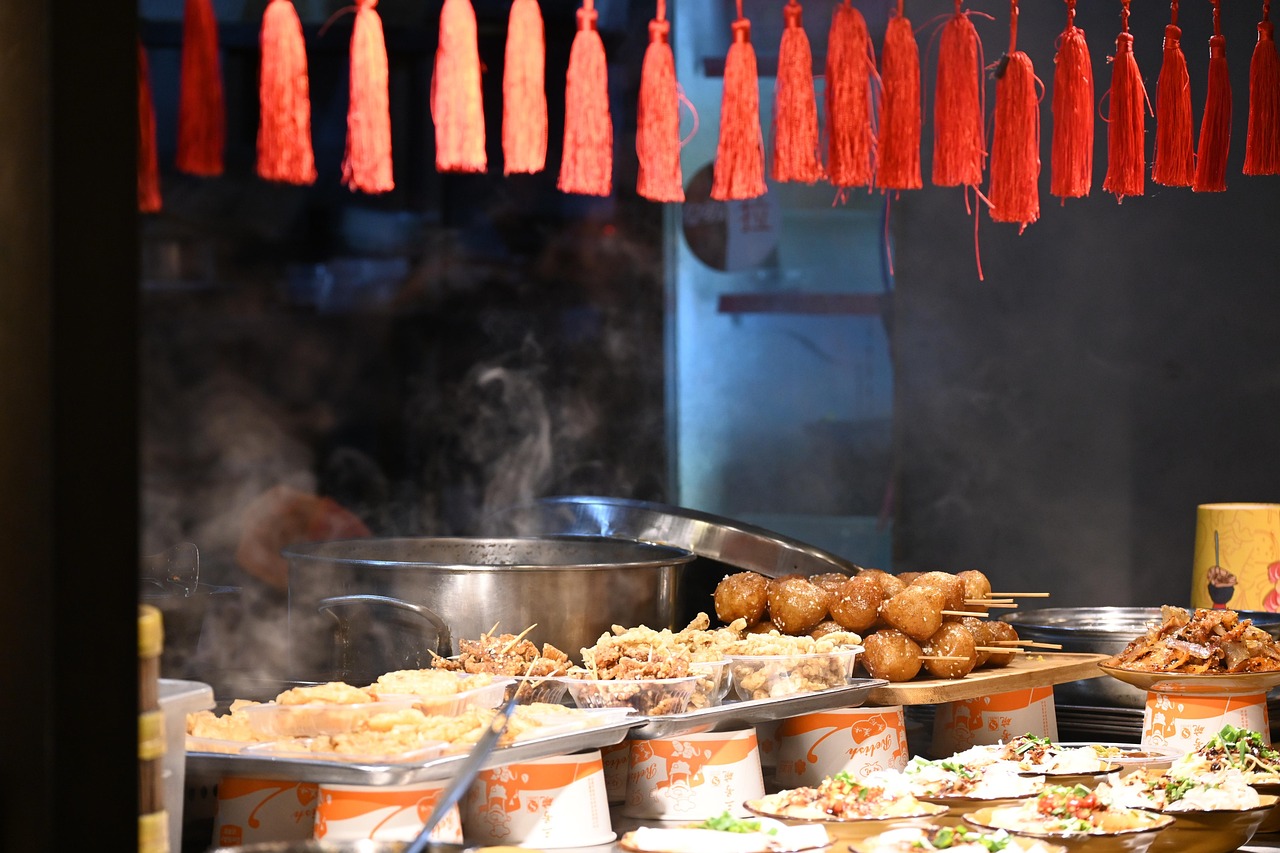 entdecken sie die besten street-food-märkte mit köstlichen gerichten aus aller welt. perfekt für feinschmecker und abenteuerlustige.