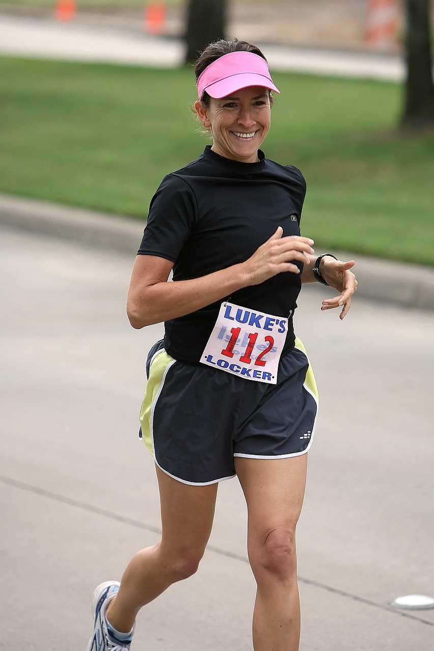 entdecken sie die neueste running gear kollektion 2025 f&uuml;r maximalen komfort und leistung beim laufen.