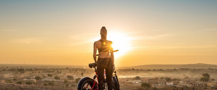 Schwerer Sturz eines E-Bike-Fahrers ohne Helm in Tannheim &ndash; Polizeibericht informiert